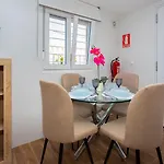 Taga 27 Apartment *