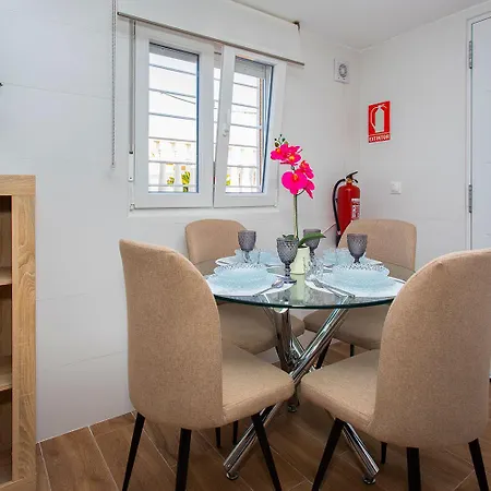 Taga 27 Apartment *